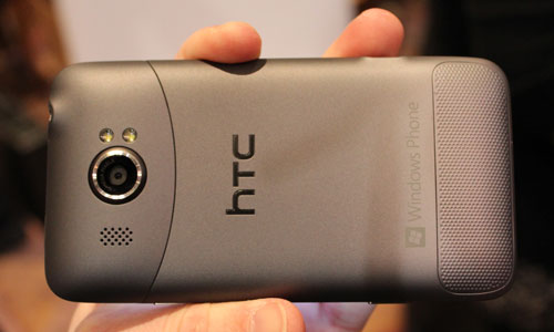 Titan II compared to iPhone 4